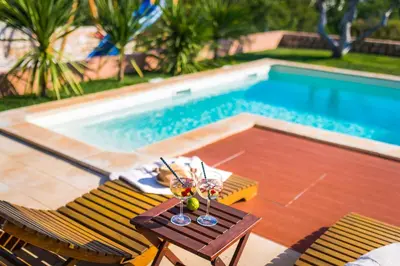 Bazen u objektu Villa Sebenico ili u blizini