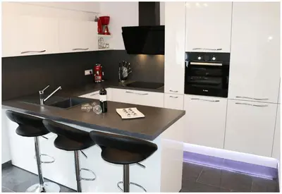 Kuhinja ili čajna kuhinja u objektu Apartman LORETTA