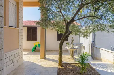 Zgrada u kojoj se nalazi apartman