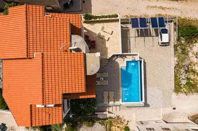Bazen u objektu Apartments Ksenija ili u blizini