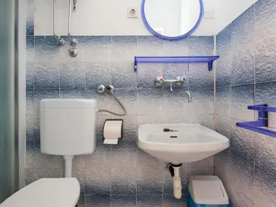 Kupaonica u objektu Apartments Tanfara