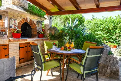 Vrt u objektu Holiday Home Paradise Beach