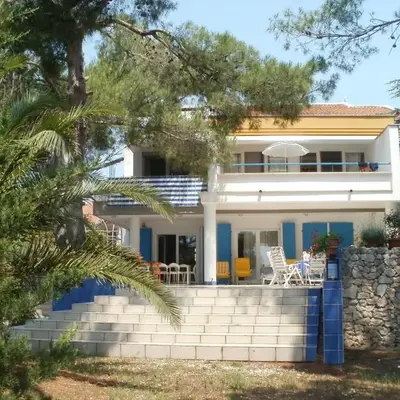 Villa A