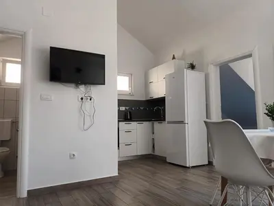 Kuhinja ili čajna kuhinja u objektu Apartment Teuta