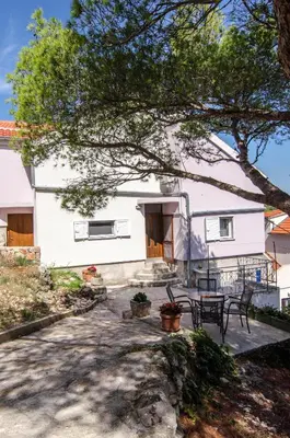 Zgrada u kojoj se nalazi apartman