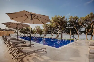 Bazen u objektu Villas Arausana & Antonina ili u blizini
