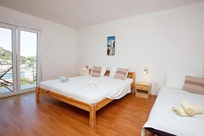 Krevet ili kreveti u jedinici u objektu Apartments by the sea Tisno, Murter - 4295