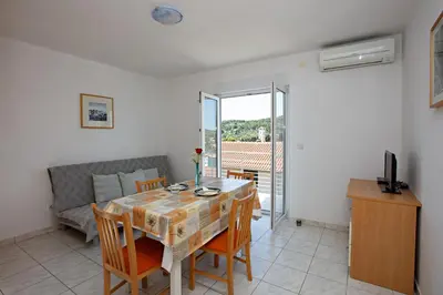 Tlocrt objekta Apartments by the sea Tisno, Murter - 4295