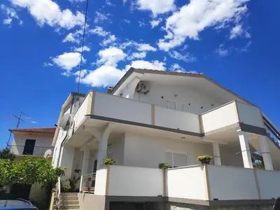 Zgrada u kojoj se nalazi apartman