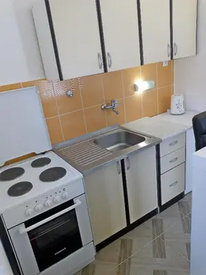 Kuhinja ili čajna kuhinja u objektu Apartments Mara i Ante