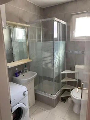 Kupaonica u objektu Apartments Josip
