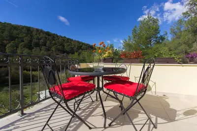 Pogled na planine ili pogled na planine iz apartmana