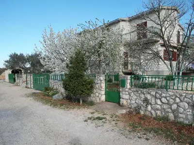 Zgrada u kojoj se nalazi apartman