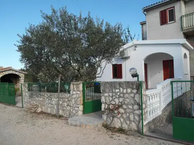 Zgrada u kojoj se nalazi apartman