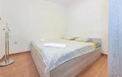 Krevet ili kreveti u jedinici u objektu Holiday Home Jezera With Sea View I