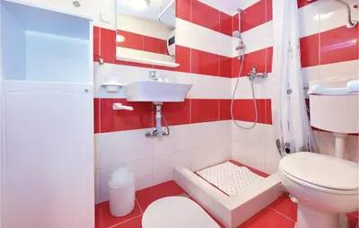 Kupaonica u objektu Holiday Home Jezera With Sea View I