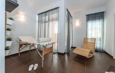 Tlocrt objekta Awesome Home In Skradin With Sauna