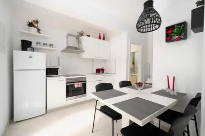 Kuhinja ili čajna kuhinja u objektu The Tribunj Suites