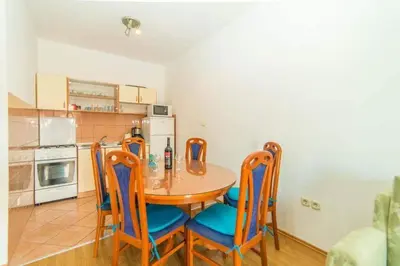 Kuhinja ili čajna kuhinja u objektu Apartmani Jerkin Vodice