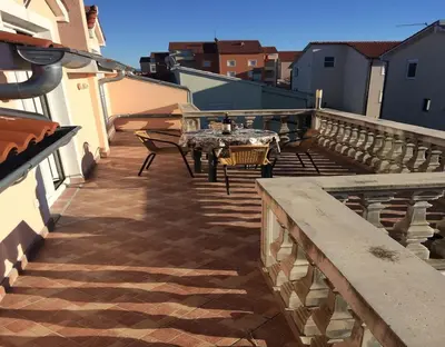 Balkon ili terasa u objektu Apartmani Jerkin Vodice
