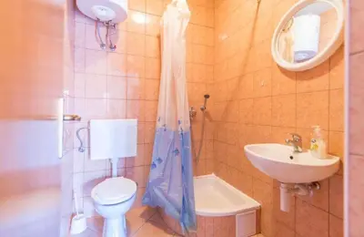 Kupaonica u objektu Apartmani Jerkin Vodice