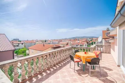 Balkon ili terasa u objektu Apartmani Jerkin Vodice