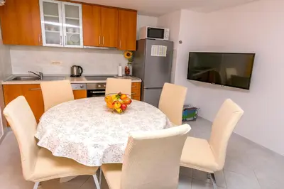 Kuhinja ili čajna kuhinja u objektu Apartment Vukorepa