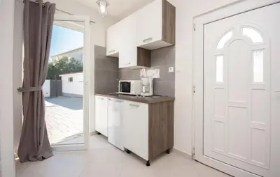 Kuhinja ili čajna kuhinja u objektu Apartment Laura