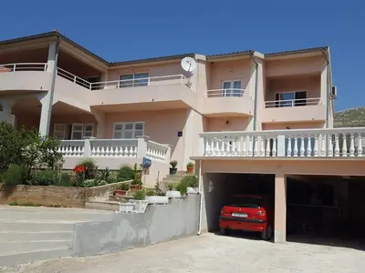 Zgrada u kojoj se nalazi apartman