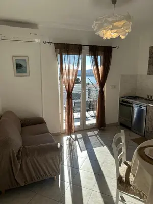 Kuhinja ili čajna kuhinja u objektu Apartments Zoricic