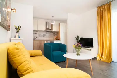 TV i/ili zabavni centar u objektu Apartment Ema