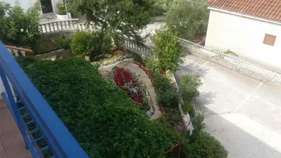 Vrt u objektu Bacelic apartments