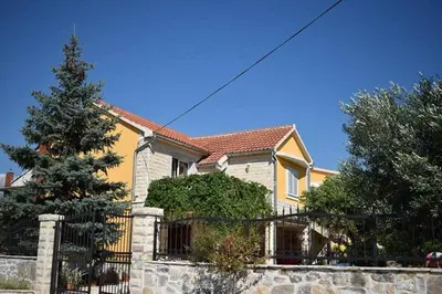 Zgrada u kojoj se nalazi privatni smještaj