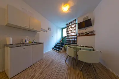 Kuhinja ili čajna kuhinja u objektu Apartment Nino