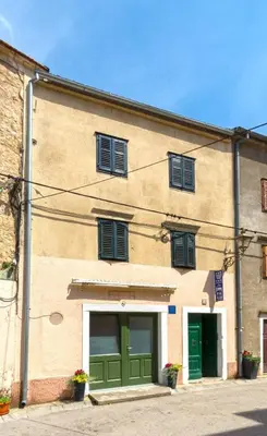 Zgrada u kojoj se nalazi apartman