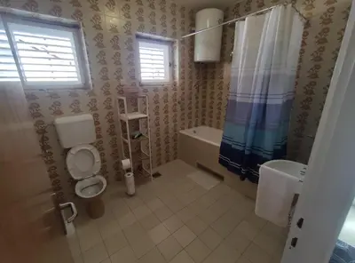 Kupaonica u objektu Apartment Landeka