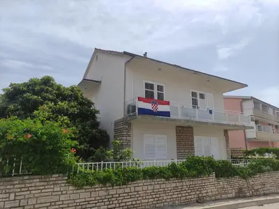 Zgrada u kojoj se nalazi apartman