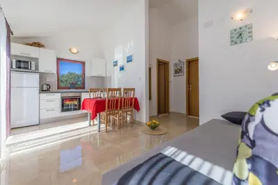 Kuhinja ili čajna kuhinja u objektu Apartmani Anna
