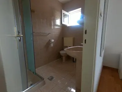 Kupaonica u objektu Rooms Jelena