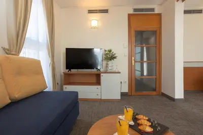 TV i/ili zabavni centar u objektu Hotel Punta