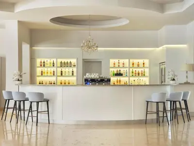 Pića u objektu Amadria Park Beach Hotel Niko