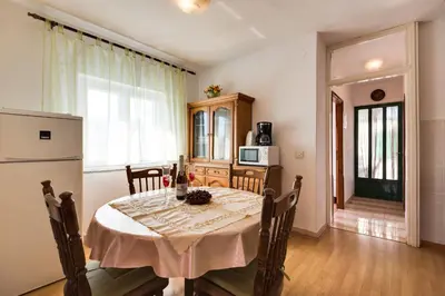 TV i/ili zabavni centar u objektu Apartments Kronja