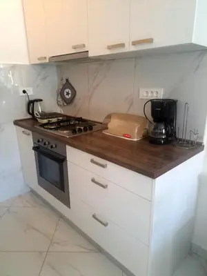 Kuhinja ili čajna kuhinja u objektu Open Sea Apartmani