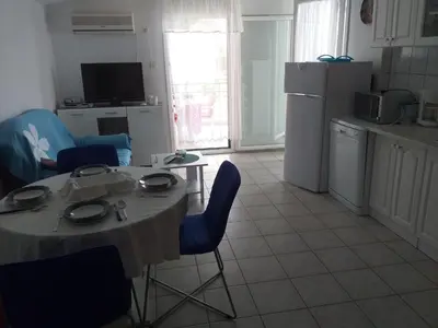 Kuhinja ili čajna kuhinja u objektu Apartments Rosa