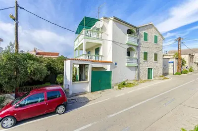 Zgrada u kojoj se nalazi apartman