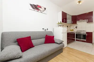 Kuhinja ili čajna kuhinja u objektu Apartments Sinisa