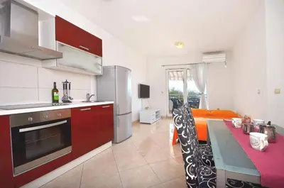 Kuhinja ili čajna kuhinja u objektu Apartment Srima