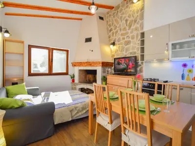 Kuhinja ili čajna kuhinja u objektu Holiday Home Ante by Interhome