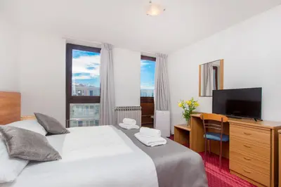 Krevet ili kreveti u jedinici u objektu Hotel Jadran Šibenik