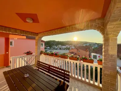 Balkon ili terasa u objektu House with outdoor pool in Tisno